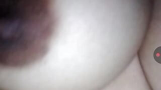 Viral κορίτσι από την Ιντιάνα, σέξι μεγάλα βυζιά που εμφανίζονται στο μουνί δαχτυλώνοντας το τελευταίο βίντεο