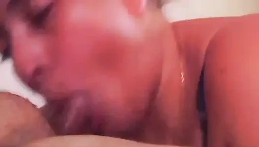 Blowjob itu dengan air mani