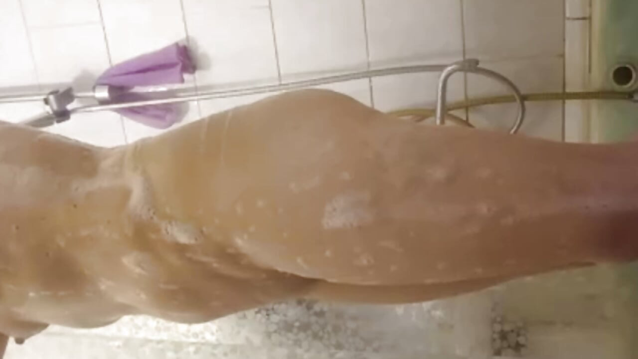 MILF Takes a Shower