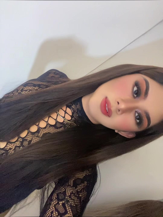 hi do you want play with me