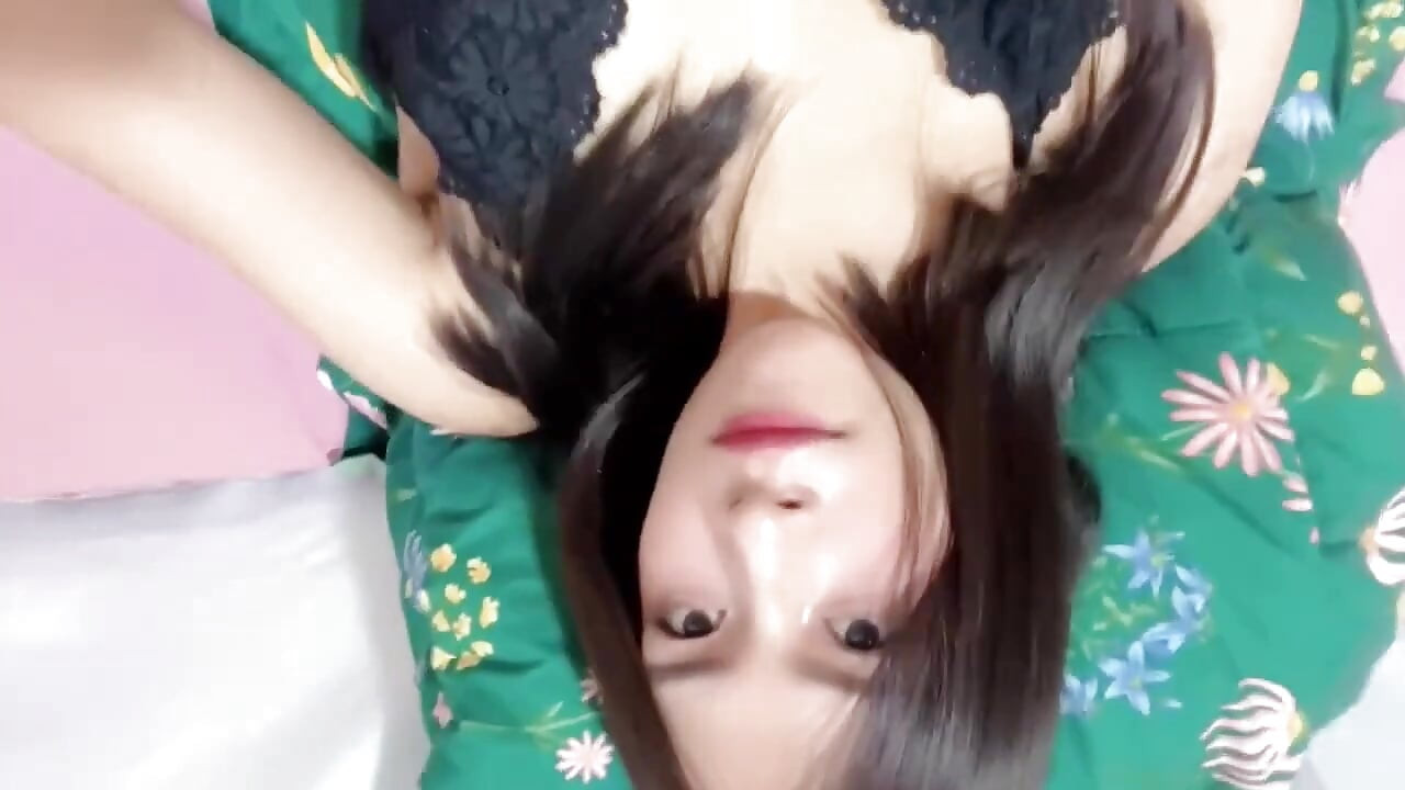 POV: 오르가즘을 느끼는 동안 젖은 보지를 핑거링 - Natasha Casero
