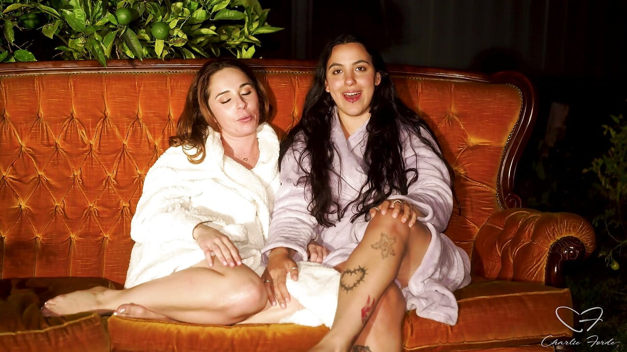 Συνέντευξη: One Night Stands And Pissing με τη Nova Hawthorne, Αρκαδία