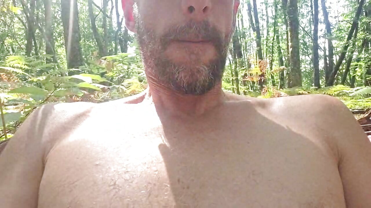 An hour of jerking in the middle of the forest, remi06cam4