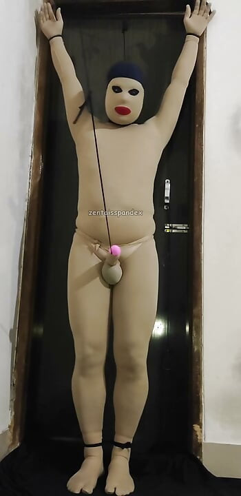 Zentai Bondage Penis Hanging