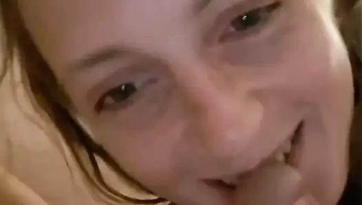 Er Fickt Mich, Während Meine Eltern Weg Sind