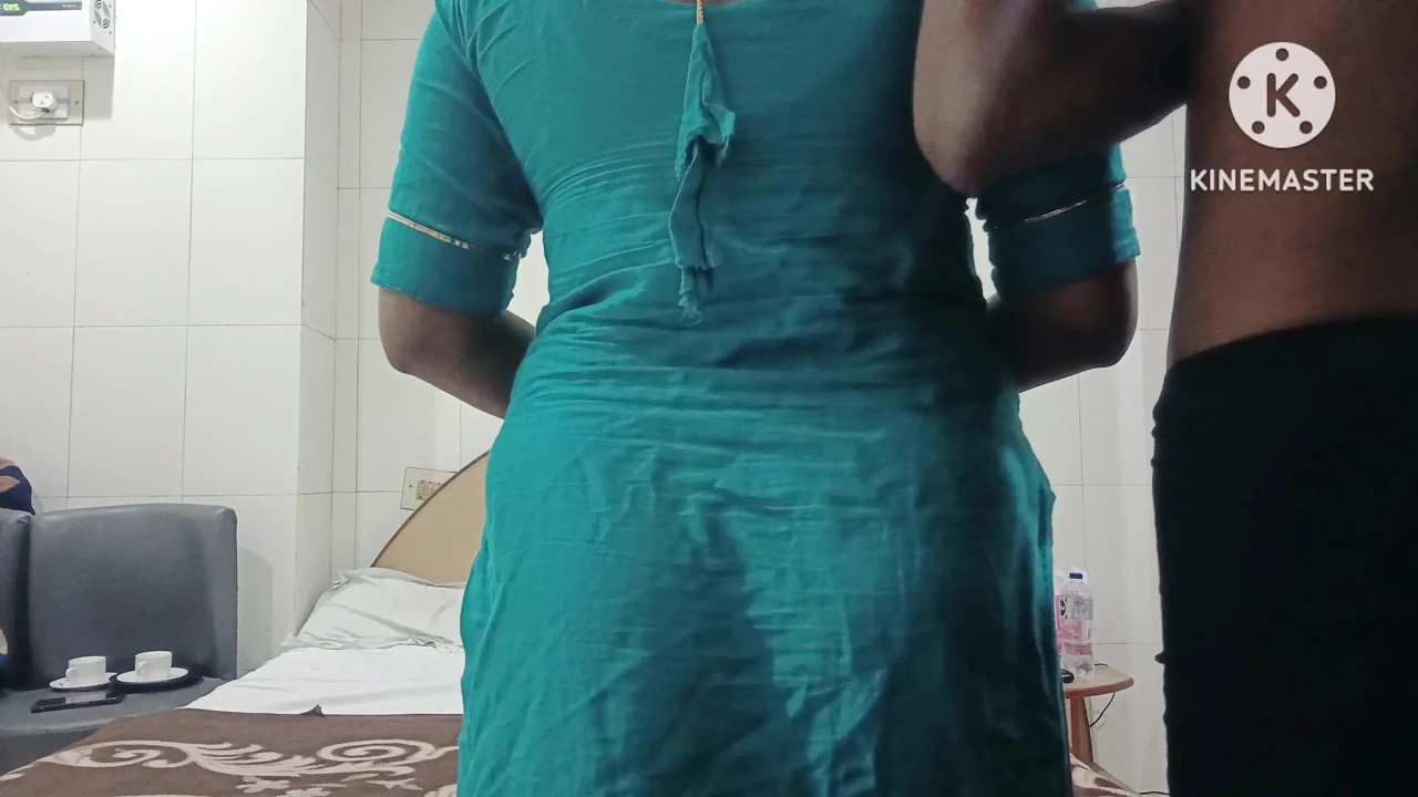 Doctor Ma’am’s Body Massage Sexy Hot Adult Boy Did Part 1