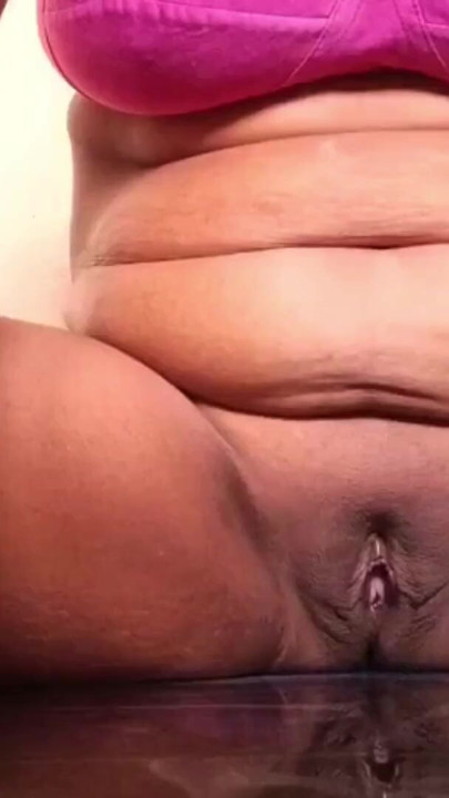 Tamil girl boobs & pussy show part -2 | Clip 1