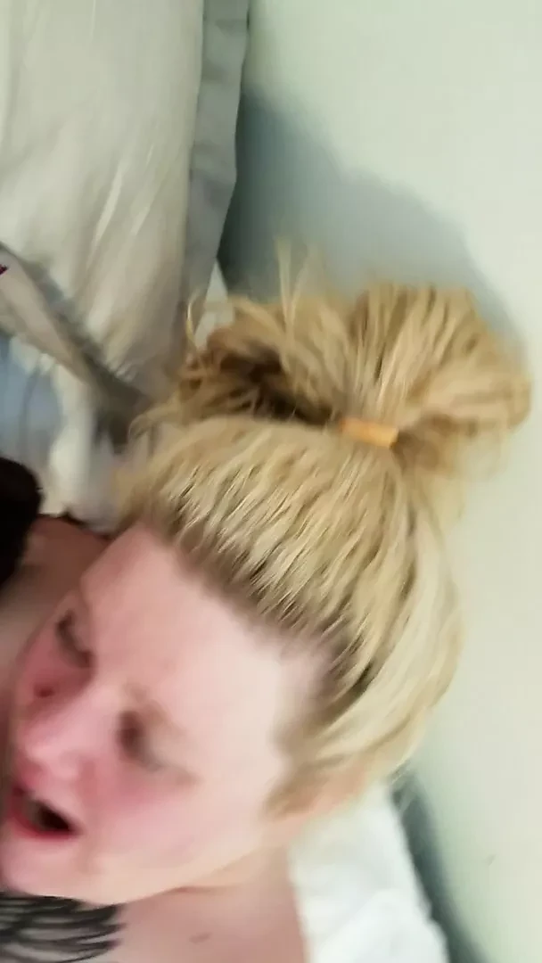 Cute Fat Blonde Hooker Facial and Hates Cum Second Visit