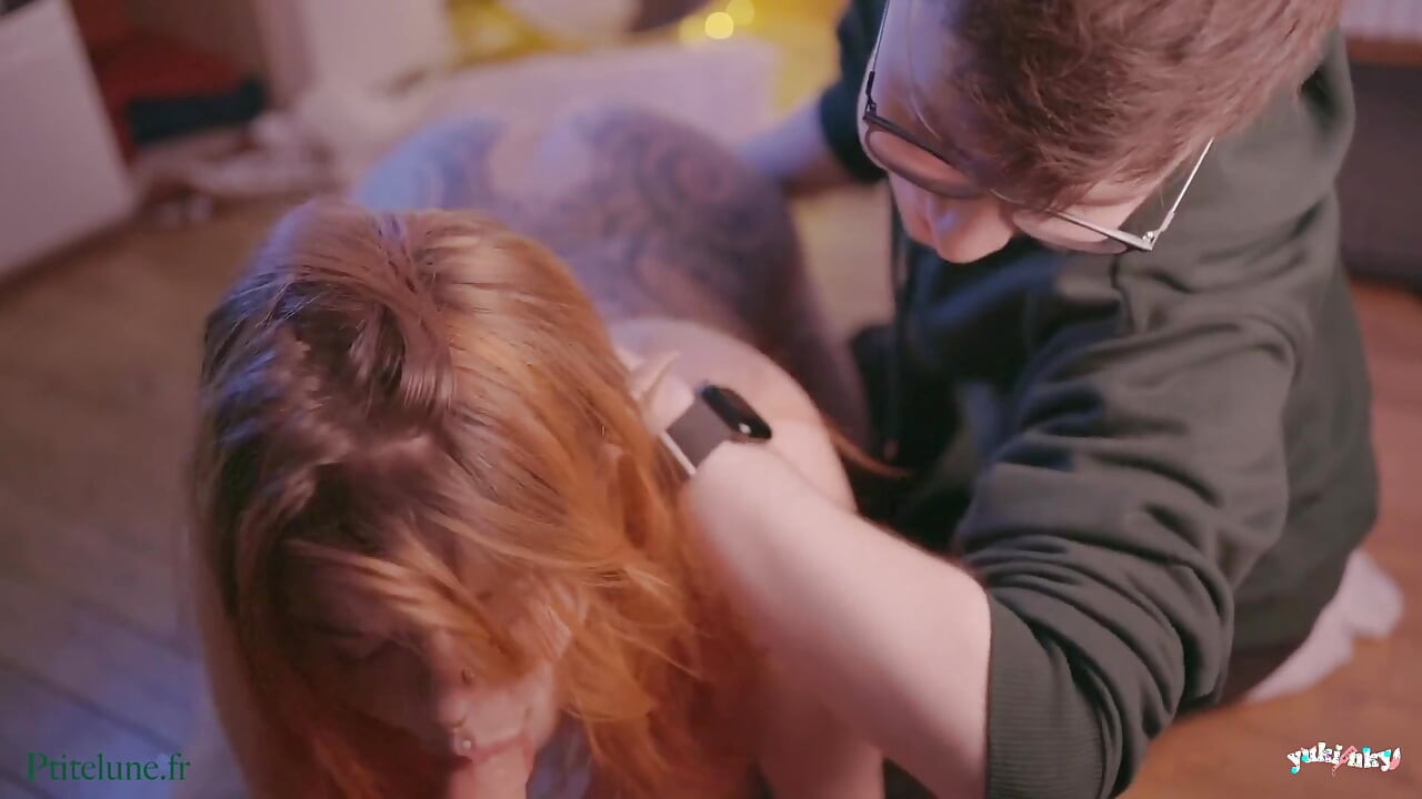 Zrzavá sexuální otrokyně, dělá si, co chce!