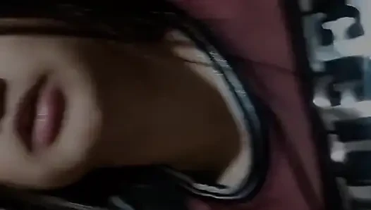 Yulieth gomez masturbiert ihre muschi