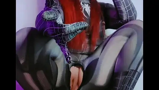 Spider-gauchi Bab 3: Tidak Semuanya Tetap dengan Fisting Keadilan
