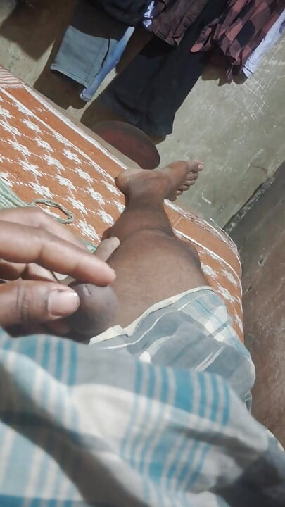 Indian boy hanjob