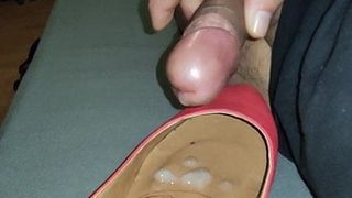 Slowmo cumshot into red shoes 2 big squirts