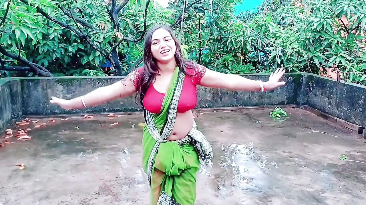 Indian Desi Stepmom hardcore fucking sex .. best Indian hard fucking porn video