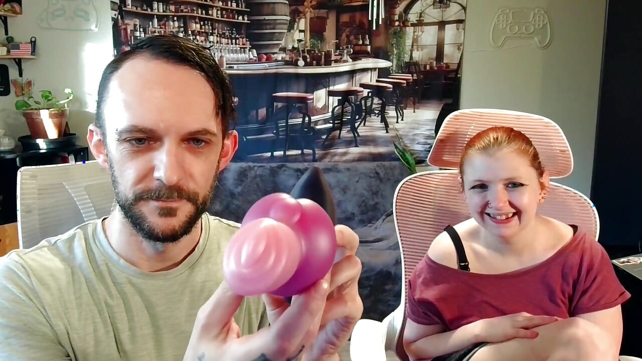 Yusexhaodio Thick Fantasy Buttplug Unboxing and Masturbation