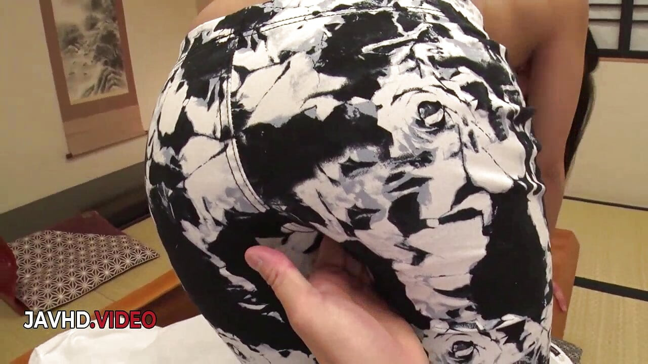 Mio Kurokin villi kyyti: Fingering & POV-nautinto päästetty valloilleen