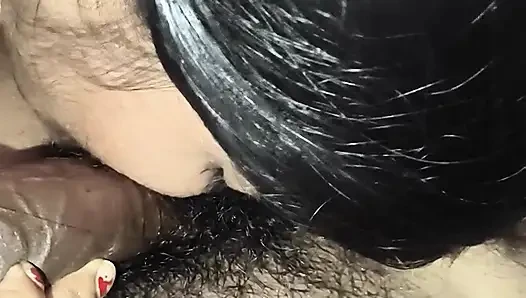 Bhabhi ne dewar ka lund chus kar uska garam gram Pani pe