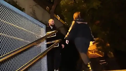İspanyol tombul kız büyük yarağımda sert anal seks yapıyor ve ağzı tıkanıyor - iria ruiz