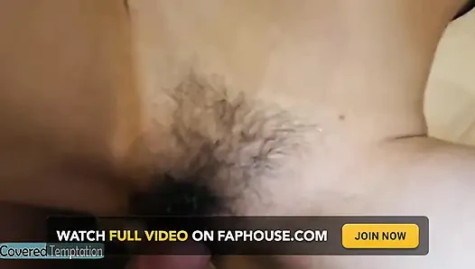 Di balik pintu, ada rahasia.