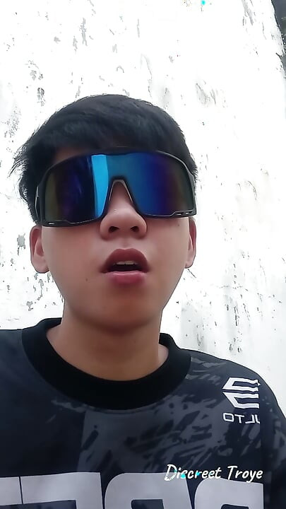 Pinoy with Big Cock at Construction Site - Lick and Fuck His Pussy Toy