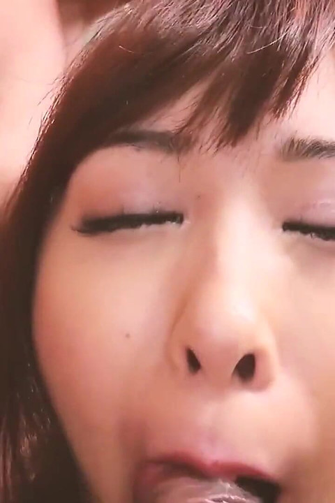 ฉากนมเอเชีย-1 สาวญี่ปุ่นนมใหญ่โดนเย็ดจัดหนักจบลงด้วยหีขนดกของเธอที่เต็มไปด้วยน้ําเงี่ยน