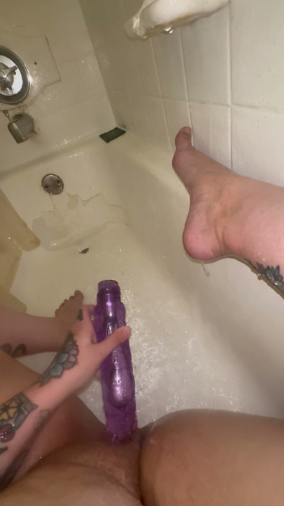 I want my pussy to stretch the max
