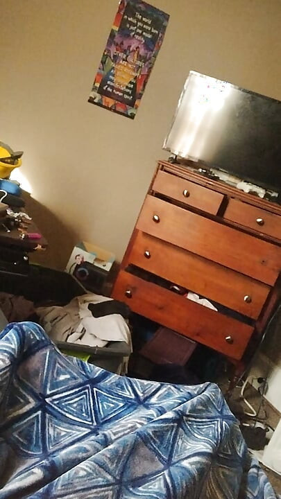 My bedroom is not a BNB but you know I am a good host when I have guests when I have invite people over and a good hot husband