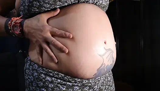 Aku telan sperma kakiku duluan