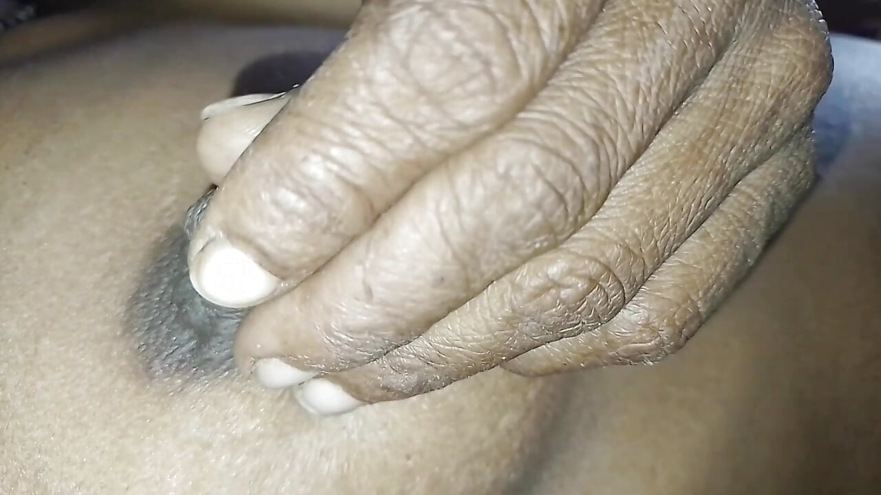 Deshi Style 屁股洞阴户裸体背部