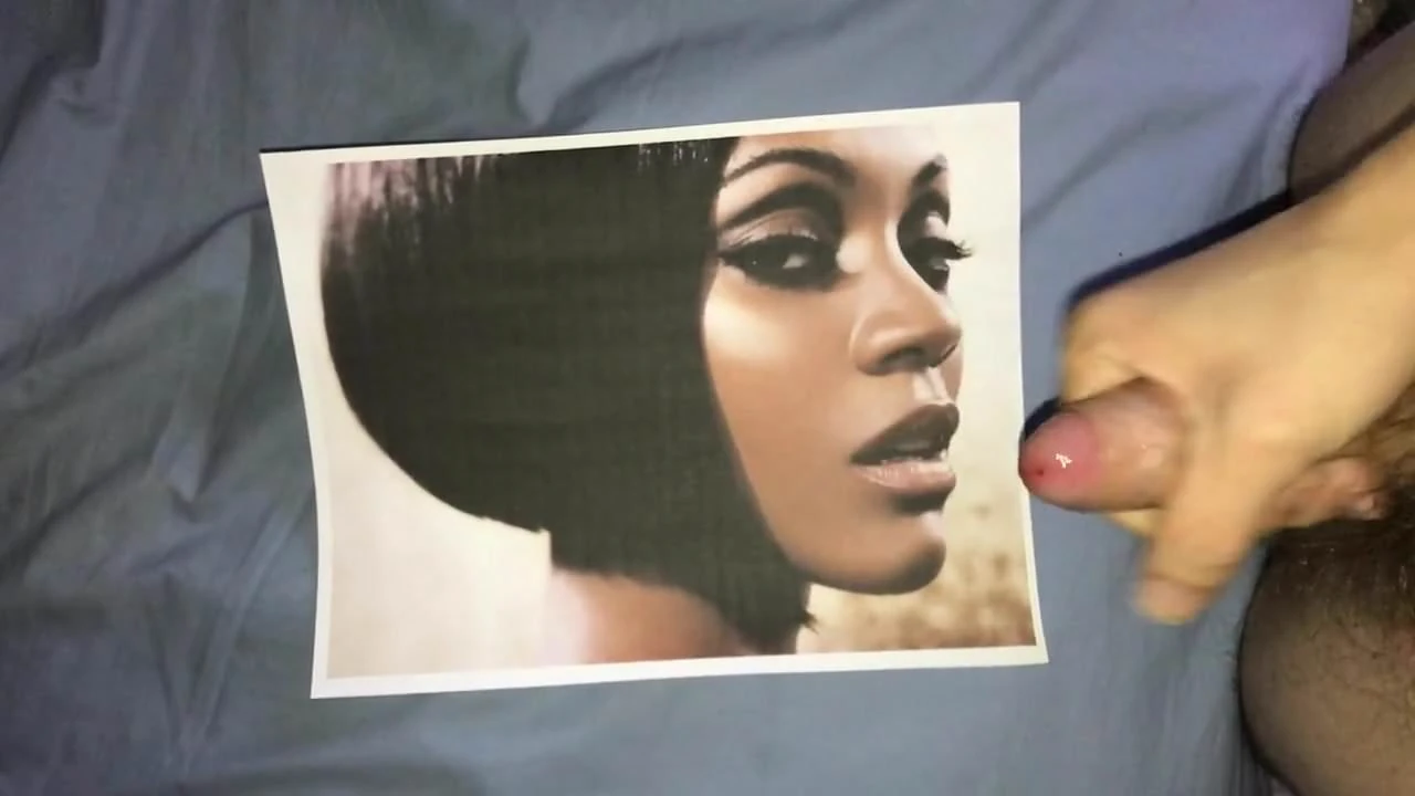 Zoe Saldana cum tribute