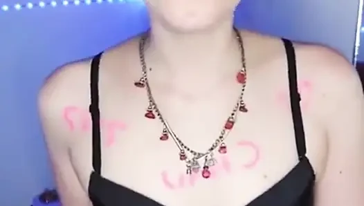 Shyyfxx Colegiala Caliente Le Ruega a Su Crush Que La Desvirgue Antes De Terminar El Colegio P1 JOI