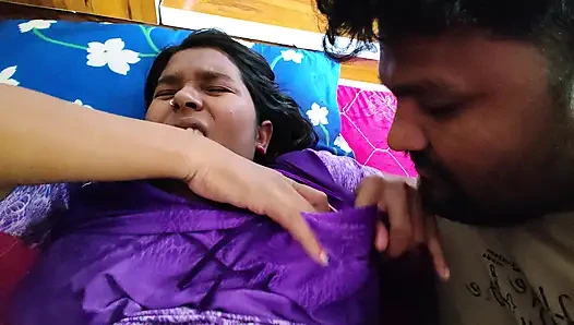 Devar apni pregnant bhabhi ka boobs suking kar raha he - desi hot young bhabhi beautiful nipple suking.