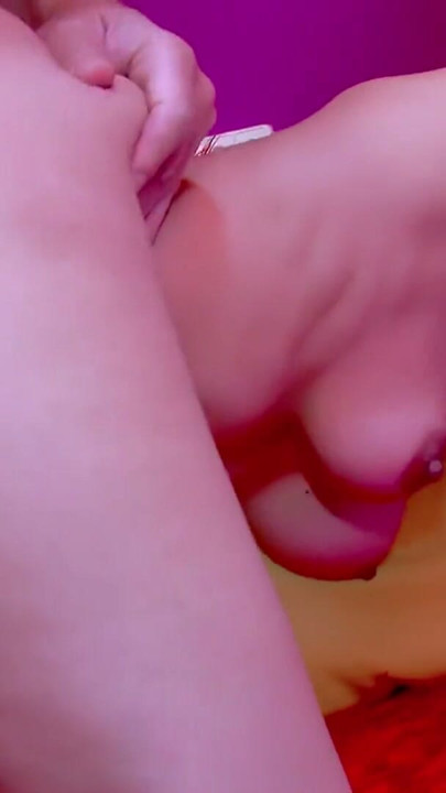 Gorgeous young French girl with a natural body picked up in a bar and fucked at home | Clip 2