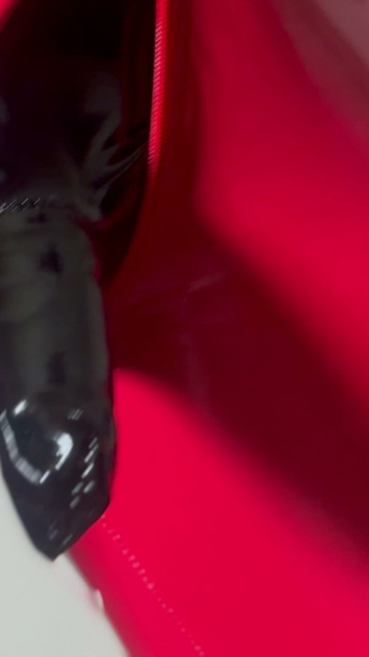 Squirting with vibrator