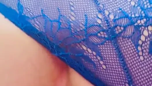 Nyepong dan ngentot dildo ukuran raksasa