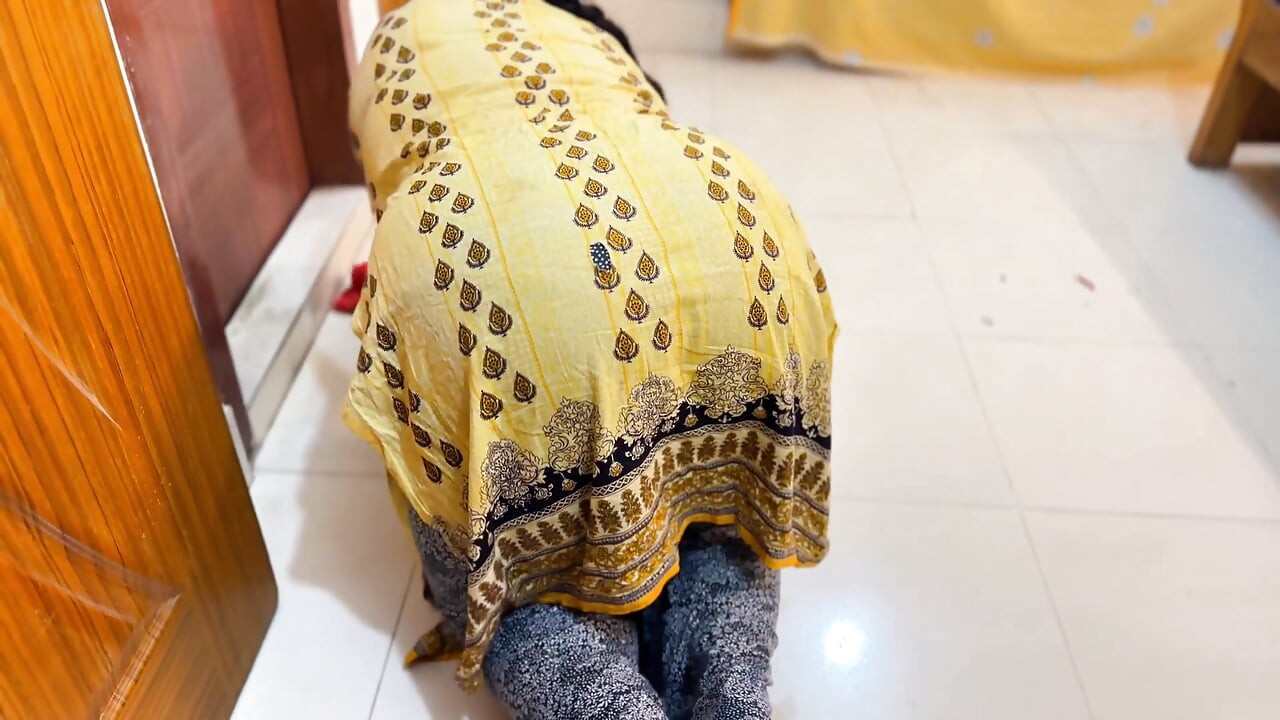 Ægteskab Al'ab Dhat Almuakhrat Alkabirat Walshawniat Ealiqat Taht Alsarir Walan Turid Mumarasat Aljins