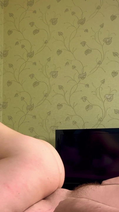 The morning of lovers and cheerful. Home sex with cumming inside | Clip 2