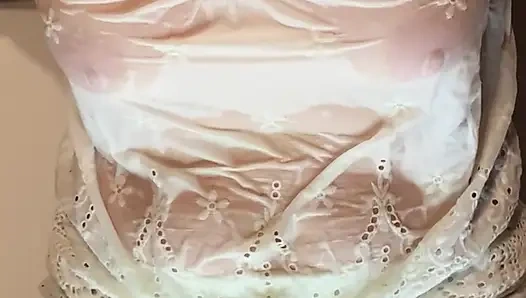 Yarak emiyorken boğazına işiyor