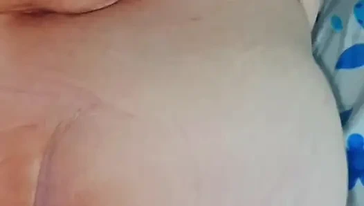 Istri cantik yang lagi sange nikmat