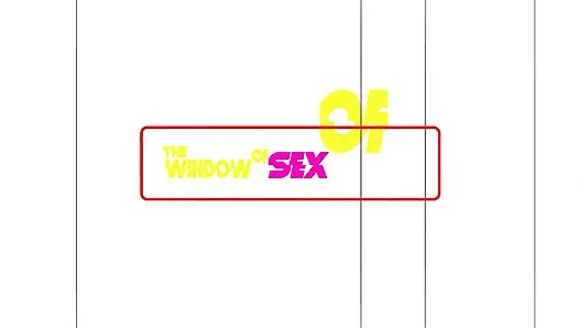 Adegan 1 tante semok latina dengan celana dalam seksi linette lynx suka banget dientot di pantat