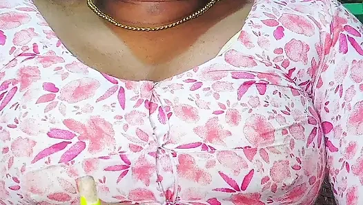 Desi item girl kavita model Part - 01