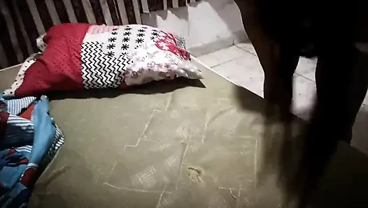 Karım başka bir kaltakla sikişiyor