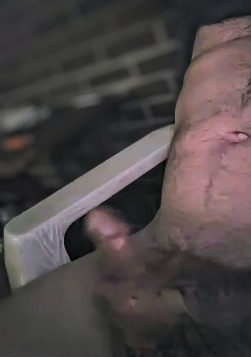 既然没有人会让我射精，就由我决定。