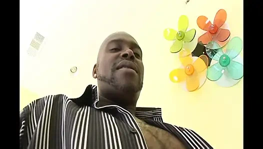 Жесткий член доминирует над божественной красотой