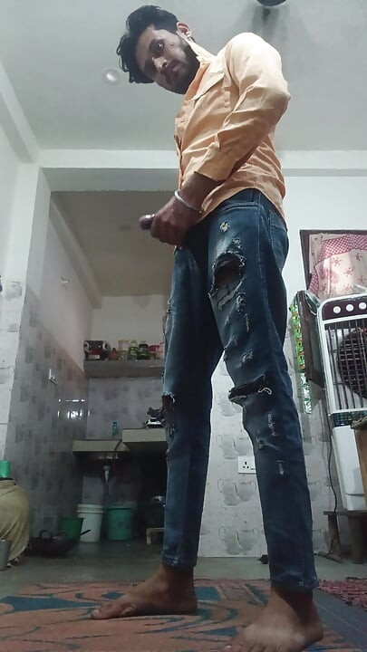Ini adalah video asliku, tonton video ini
