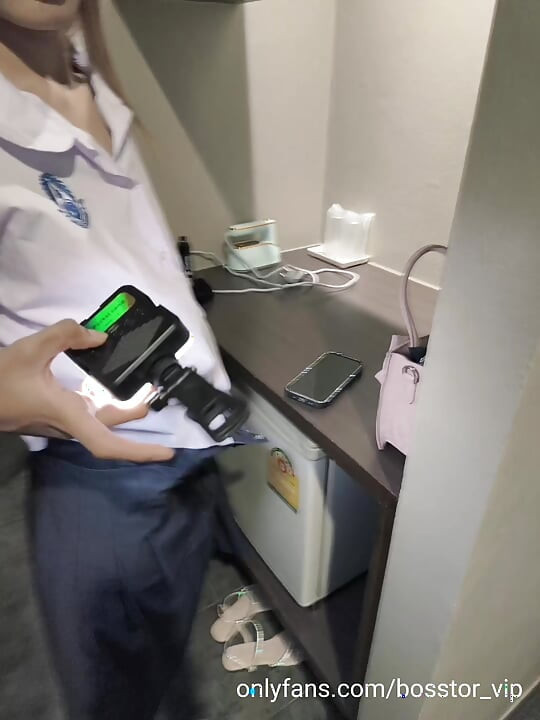 POV Thai Muslim student (behind the scenes)