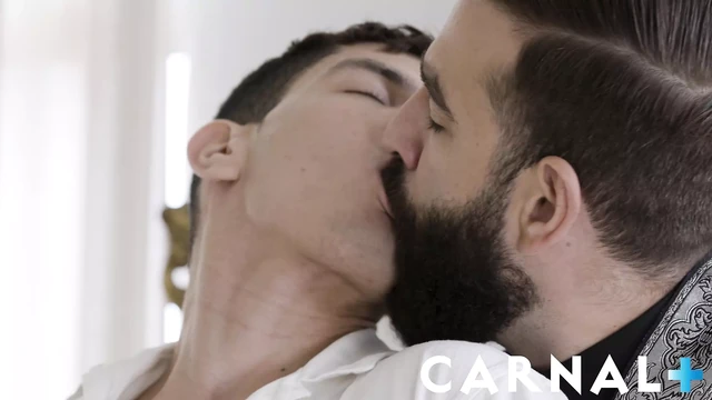 Staghomme Bastian Karim gets face fucked by hung Clergyman Leandro