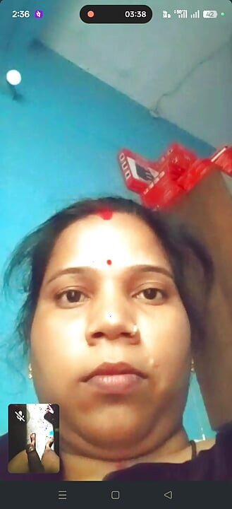 Mera boyfriend ne mujhe dekh ke muthi mara