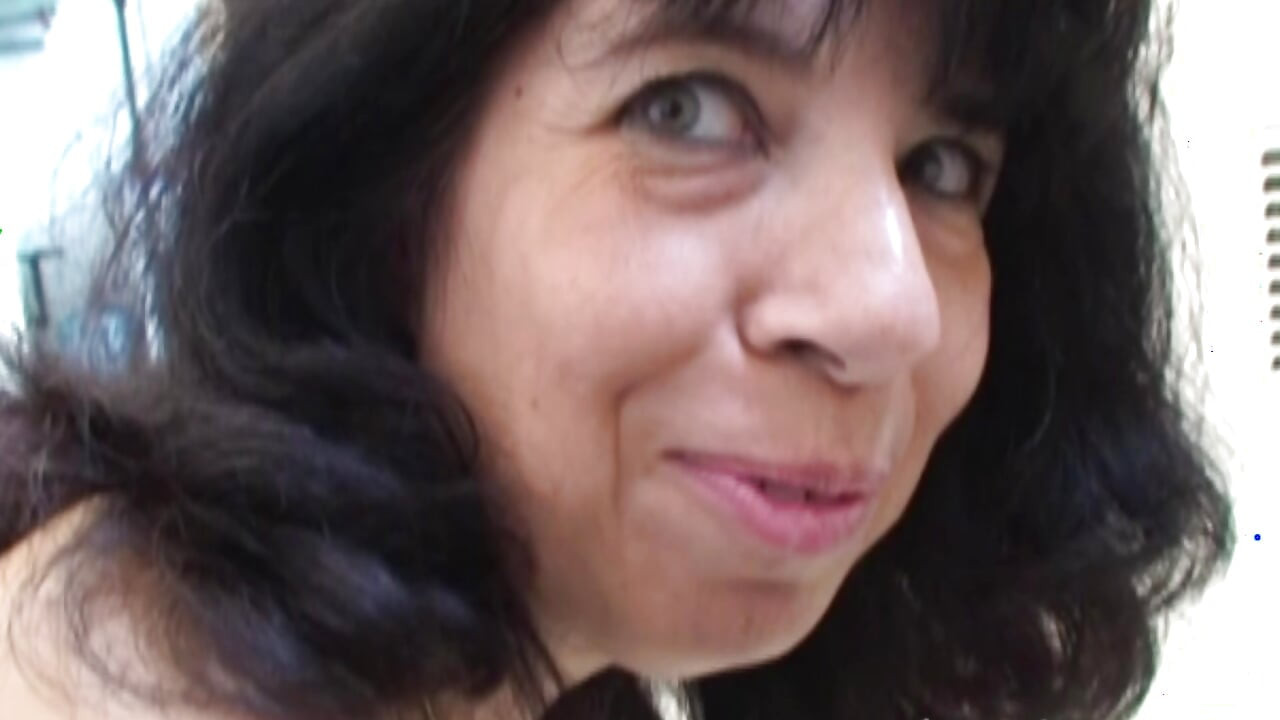 Huge White Cock Fucks a Mature Upper-class Woman in the Ass