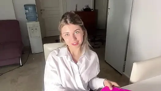 Secretary Jumps on Boss's Dick